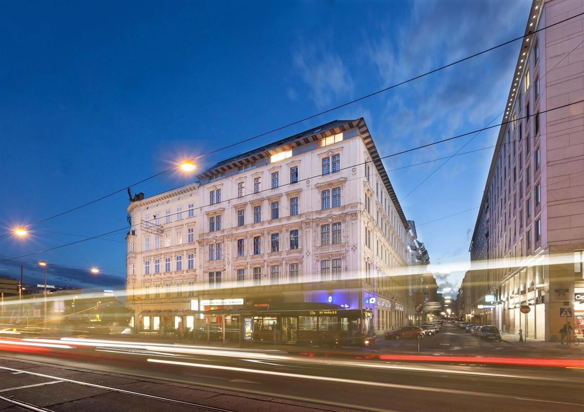 וינה Living Hotel An Der Oper מראה חיצוני תמונה